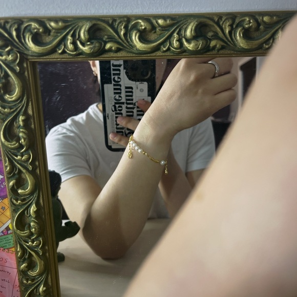 Natural Pearl Bracelet - Picture 2 of 3